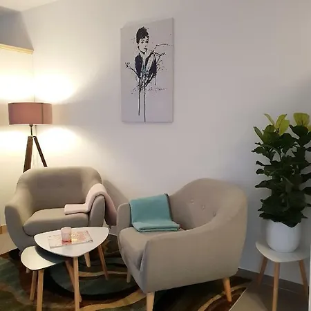 Studioapartment G16 - In Exklusiver Innenstadtlage Apartment *