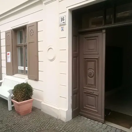 Studioapartment G16 - In Exklusiver Innenstadtlage Lägenhet *