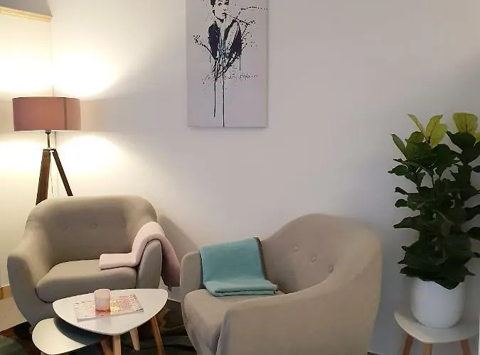 Studioapartment G16 - In Exklusiver Innenstadtlage דירה *