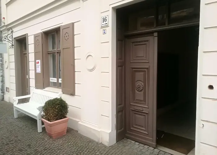 Studioapartment G16 - In Exklusiver Innenstadtlage Lägenhet *